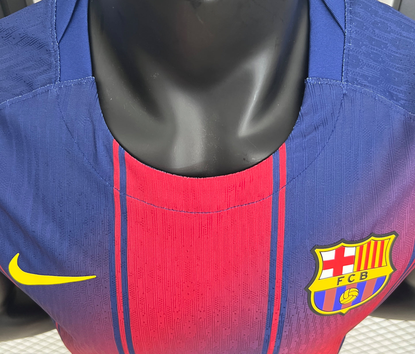 FC BARCELONA 25/26 PLAYER VERSION