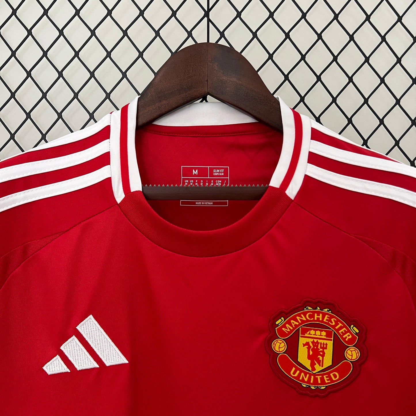 Man United 24/25 Home Fan Jersey