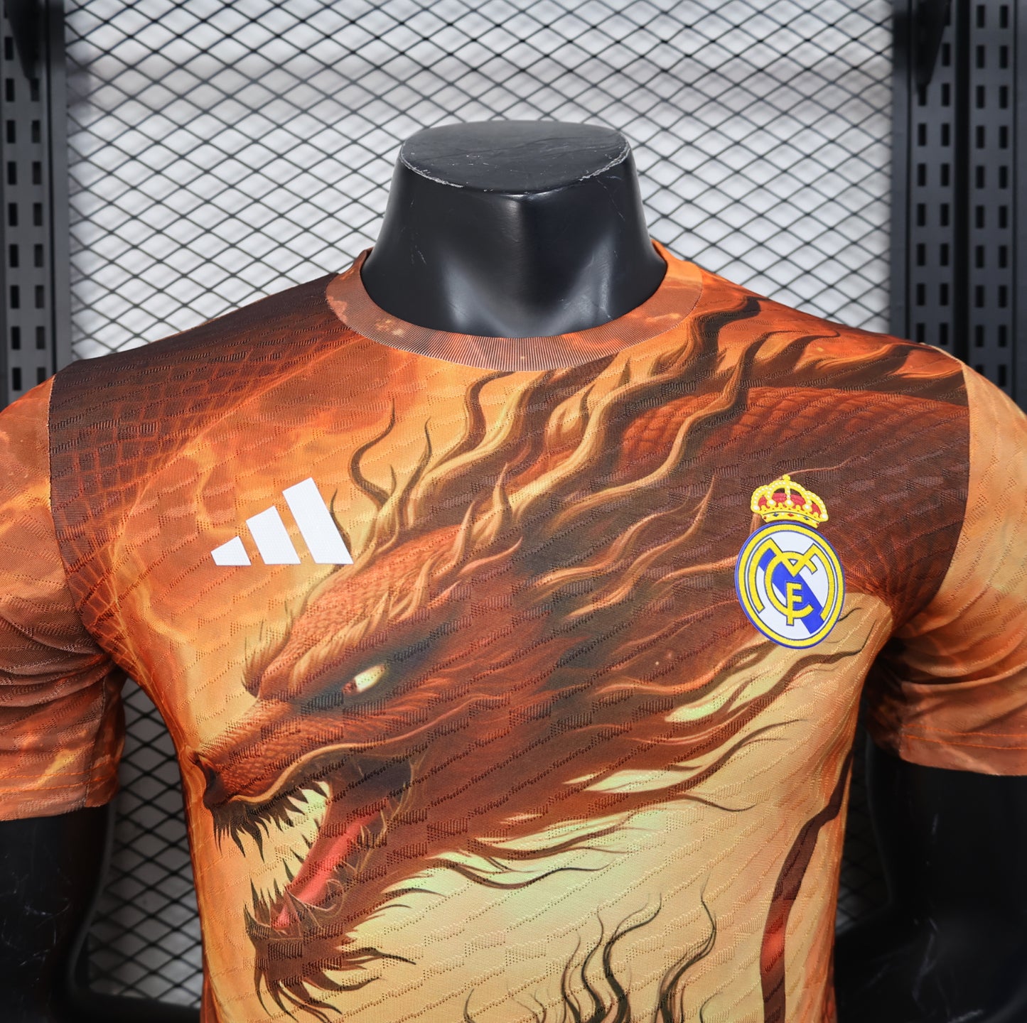 REAL MADRID  ( SPECIAL EDITION )